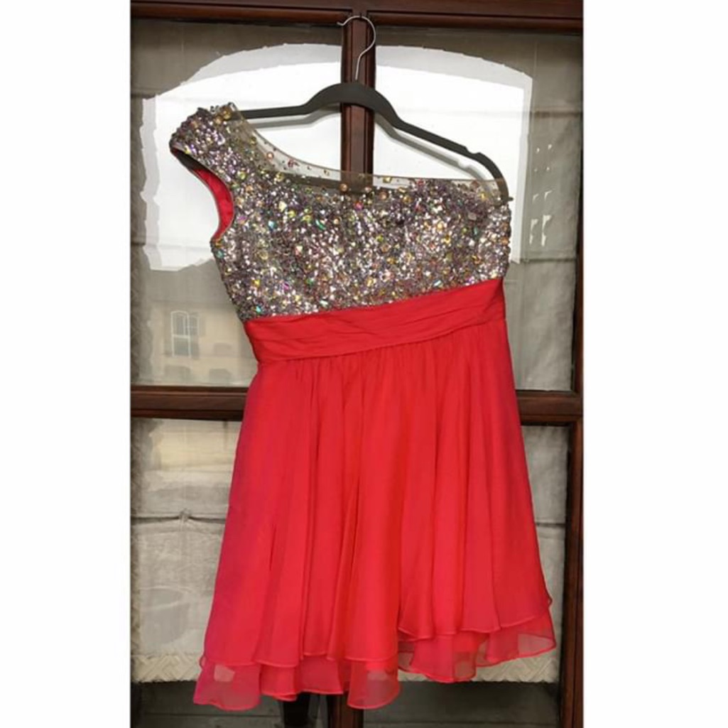 La Femme Homecoming Dress